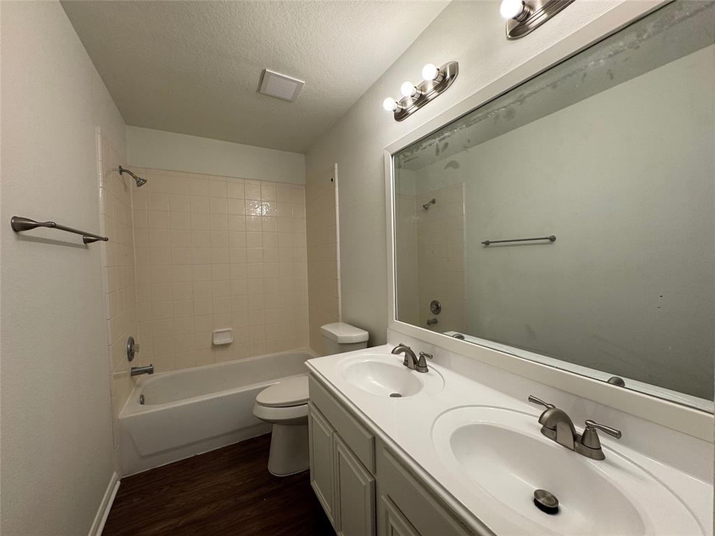5507 Indian Brook Court, Spring, Texas image 16