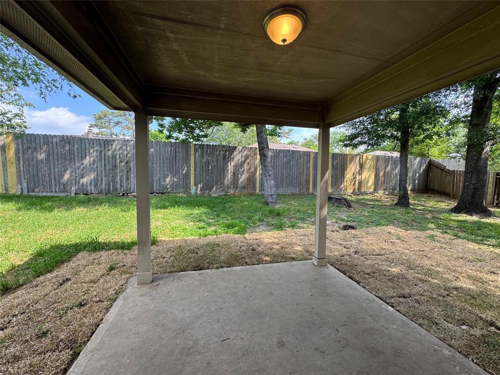 5507 Indian Brook Court, Spring, Texas image 18
