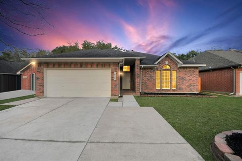 14339 Arborcrest Street Houston TX 77062