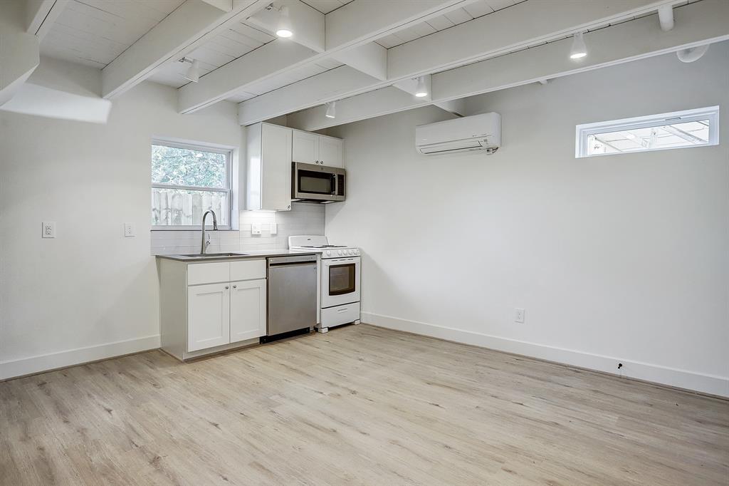 7407 Rusk Street #B, Houston, Texas image 3