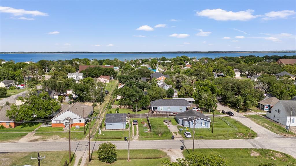 408 Morton Avenue, Palacios, Texas image 28
