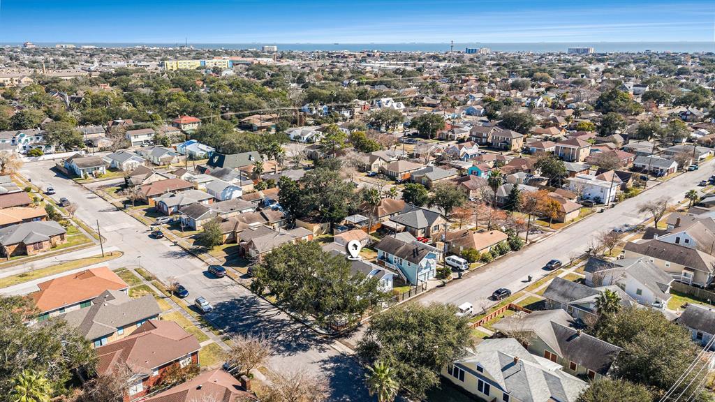 4919 Austin Drive, Galveston, Texas image 38