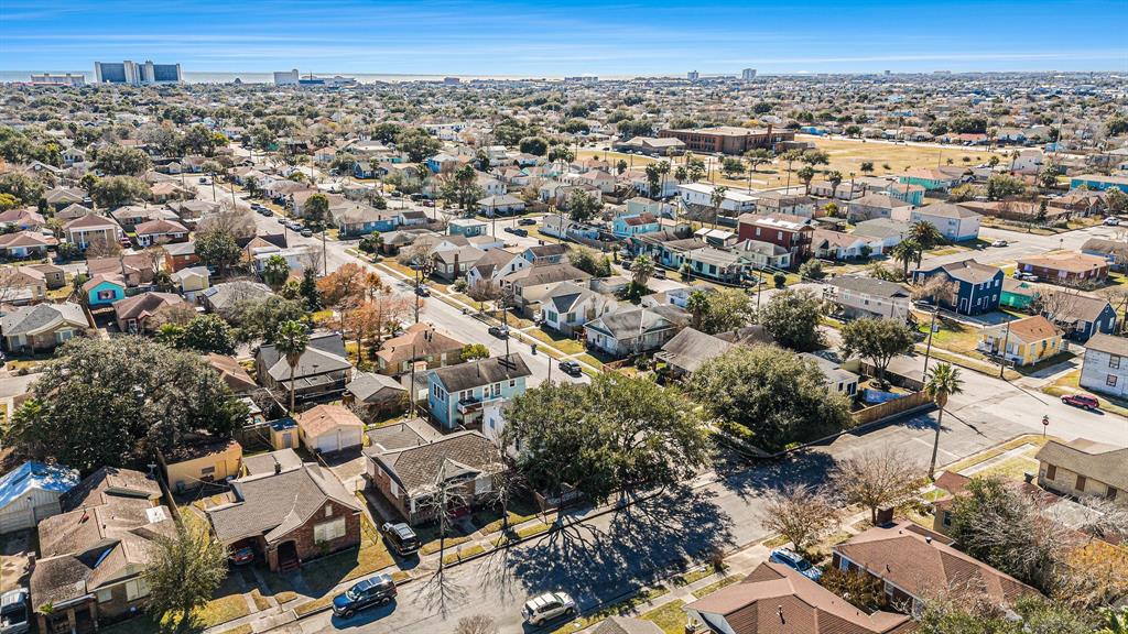 4919 Austin Drive, Galveston, Texas image 35