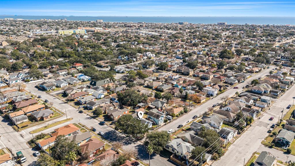 4919 Austin Drive, Galveston, Texas image 37