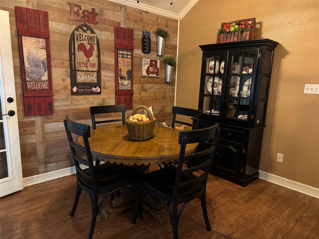 3355 Old Plum Highway, La Grange, Texas image 8