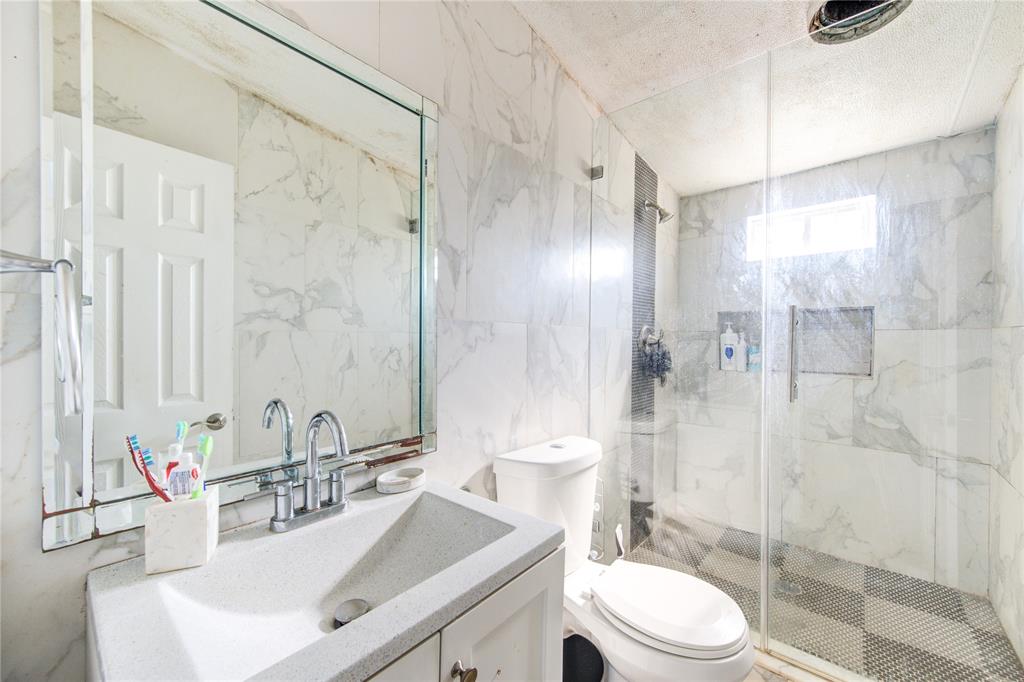 814 Road 5202, Cleveland, Texas image 38