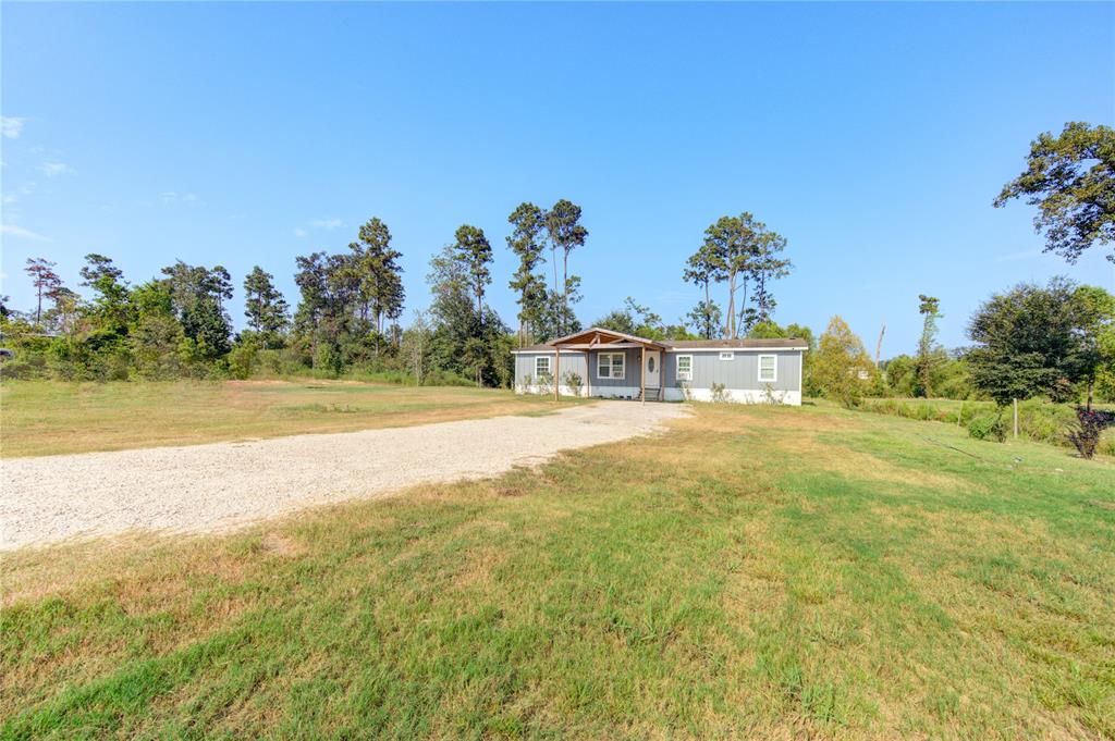 814 Road 5202, Cleveland, Texas image 2