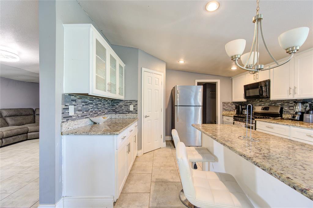 814 Road 5202, Cleveland, Texas image 27
