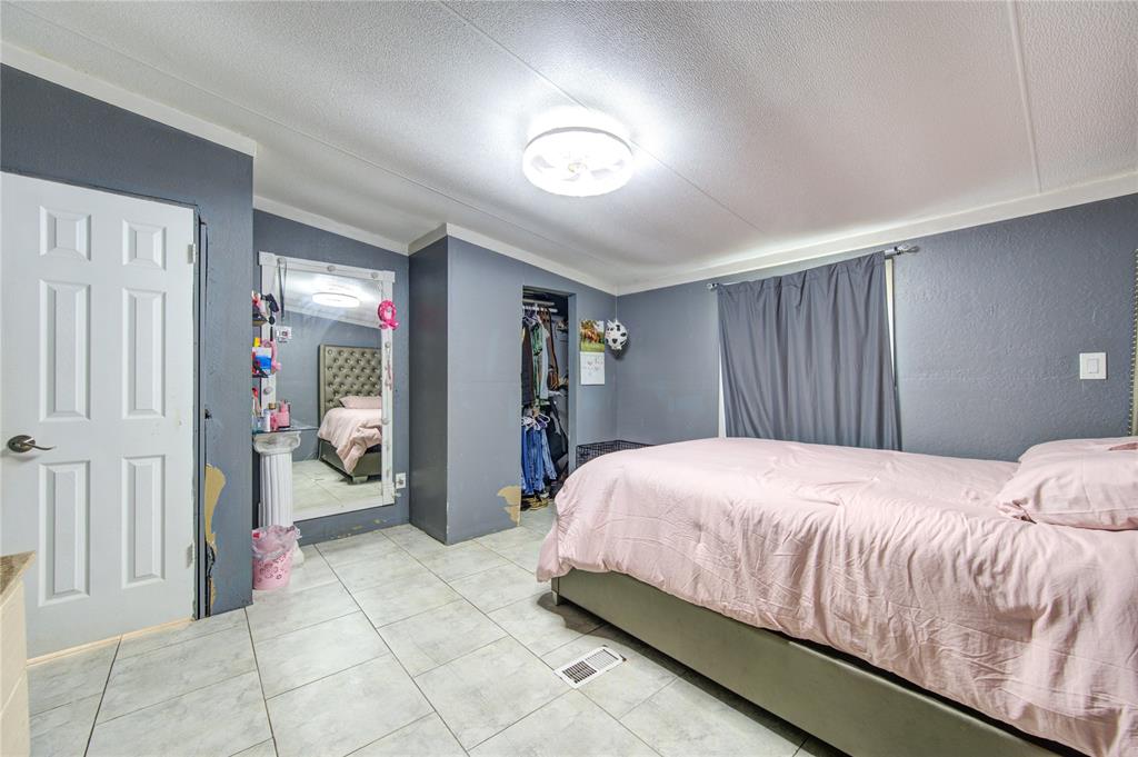 814 Road 5202, Cleveland, Texas image 37