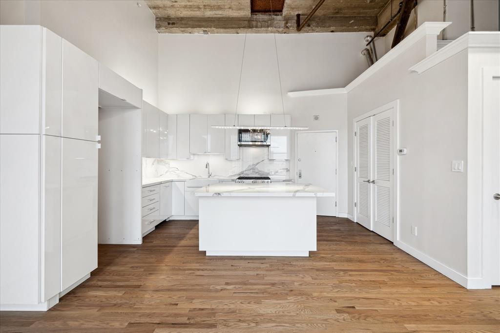 915 Franklin Street 9I