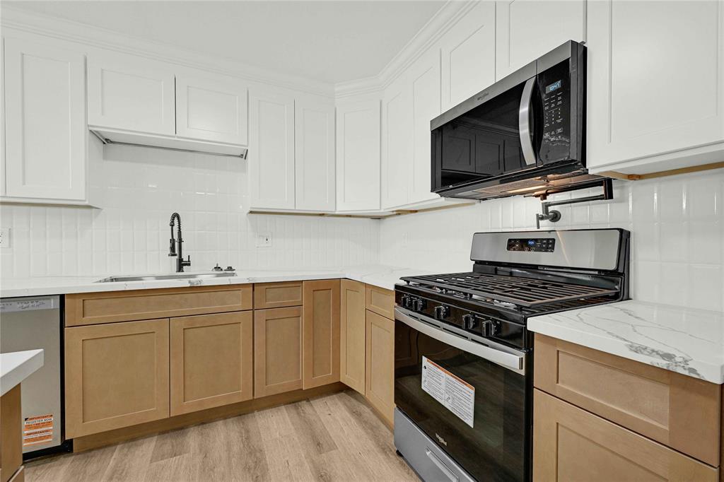 416 Mcconnico Drive, Galena Park, Texas image 2