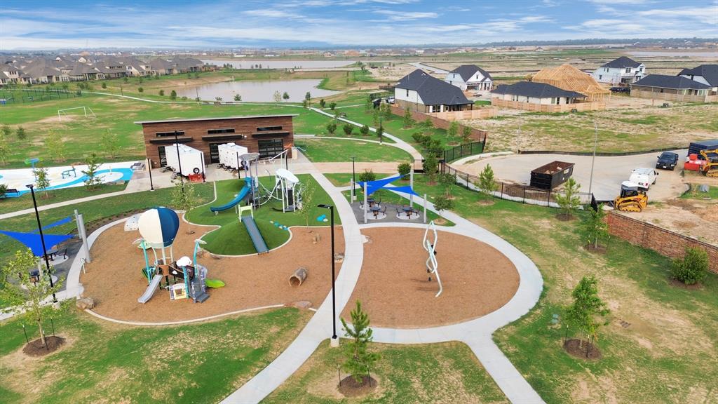 5519 Pearl Vista Drive