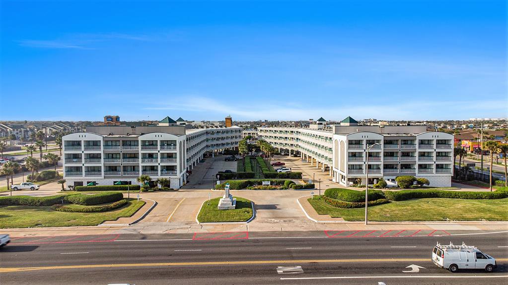 6102 Seawall Boulevard #338, Galveston, Texas image 23