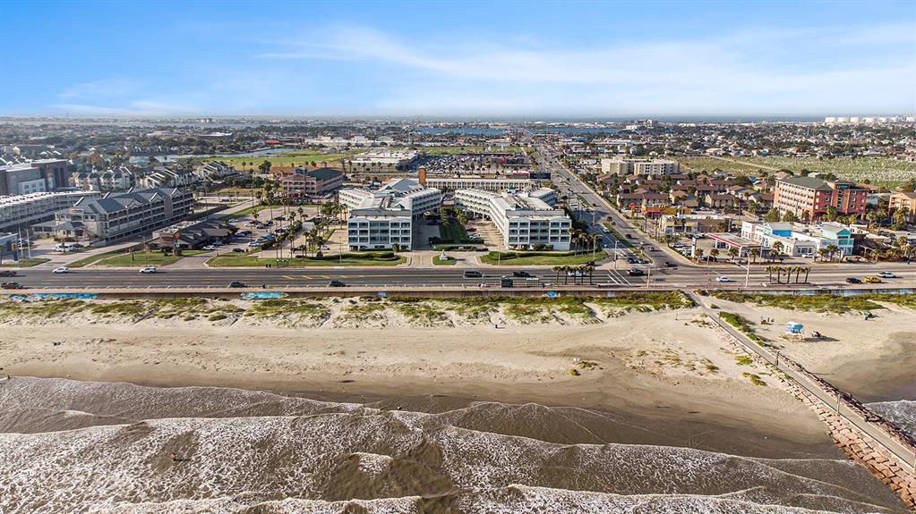 6102 Seawall Boulevard #338, Galveston, Texas image 25