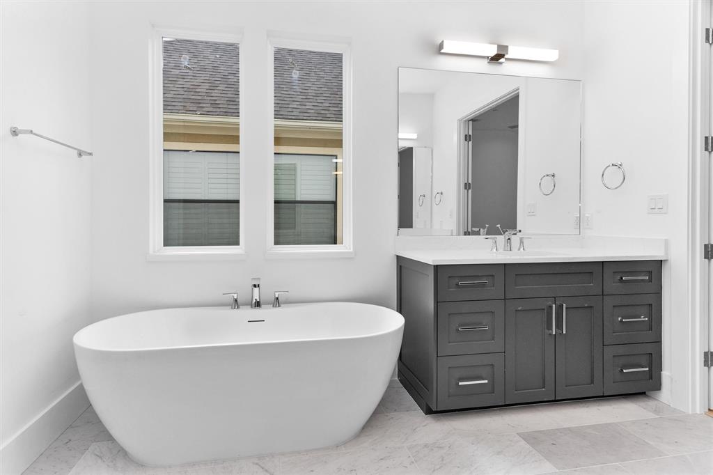 5216 Chestnut Street, Bellaire, Texas image 35
