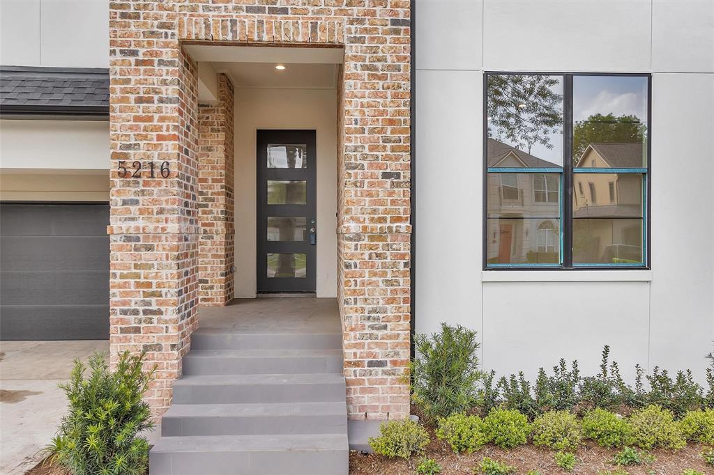 5216 Chestnut Street, Bellaire, Texas image 3