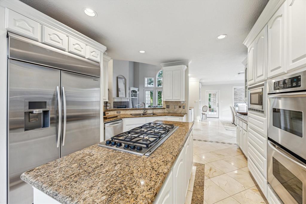 3023 River Forest Drive