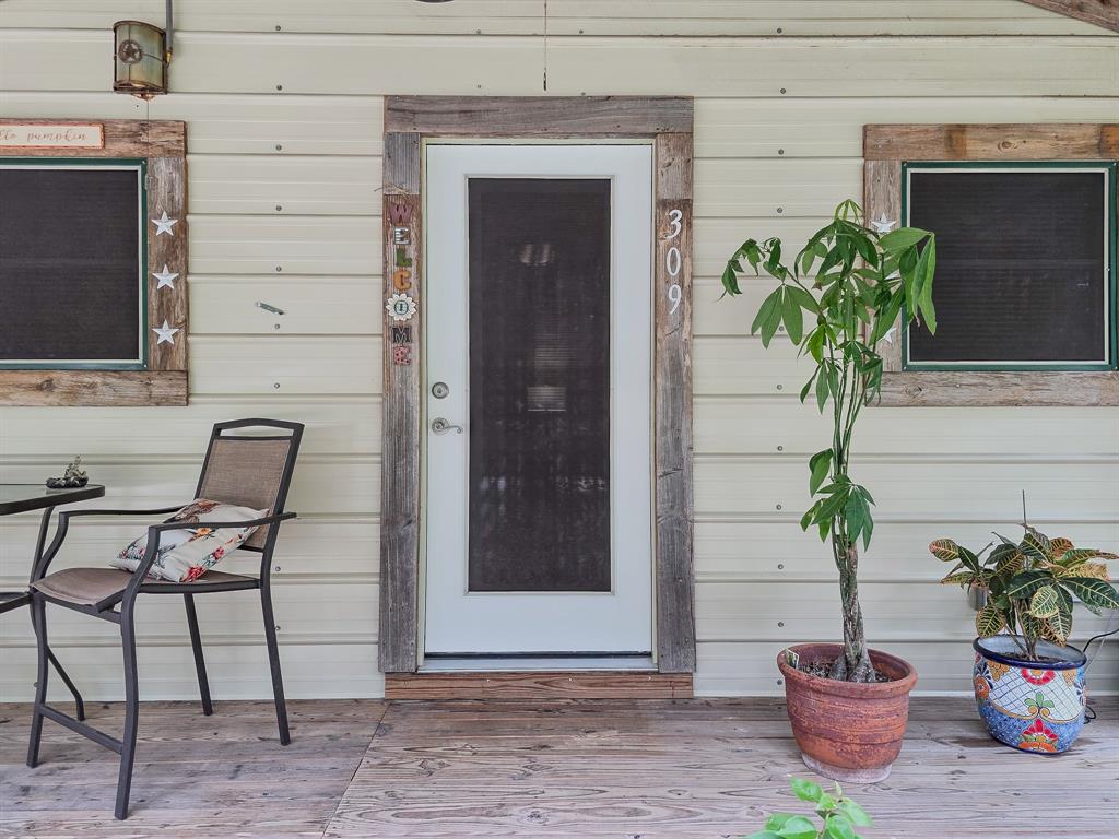 309 Medina Drive