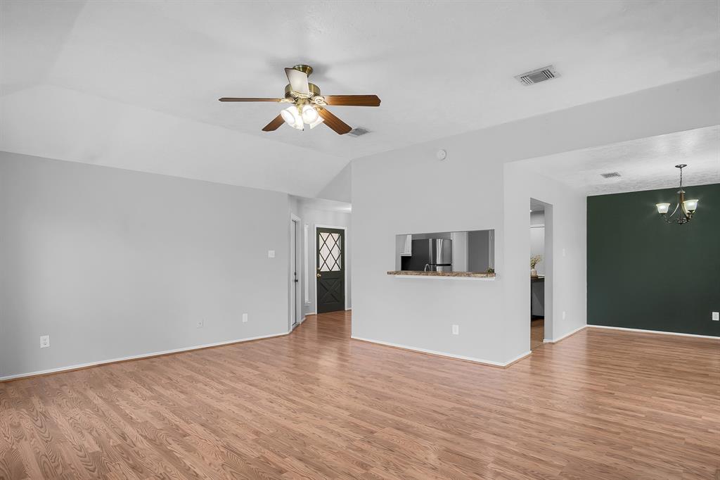 2123 Fountain Drive