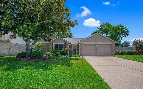 2123 Fountain Drive Sugar Land TX 77478