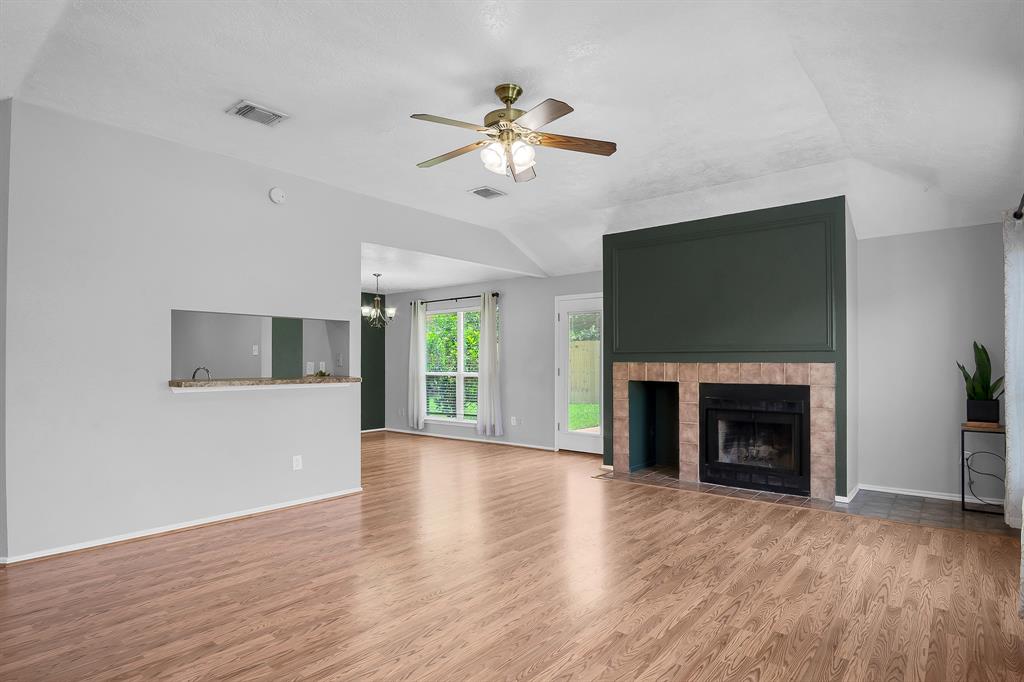 2123 Fountain Drive