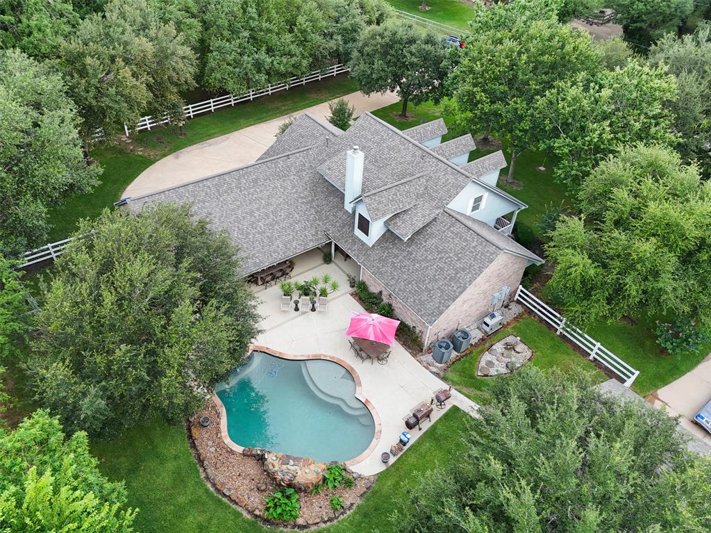 20103 Faye Street, Tomball, Texas image 2