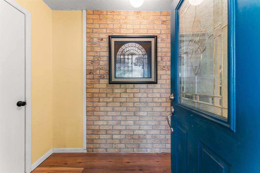 6103 Sunnygate Drive