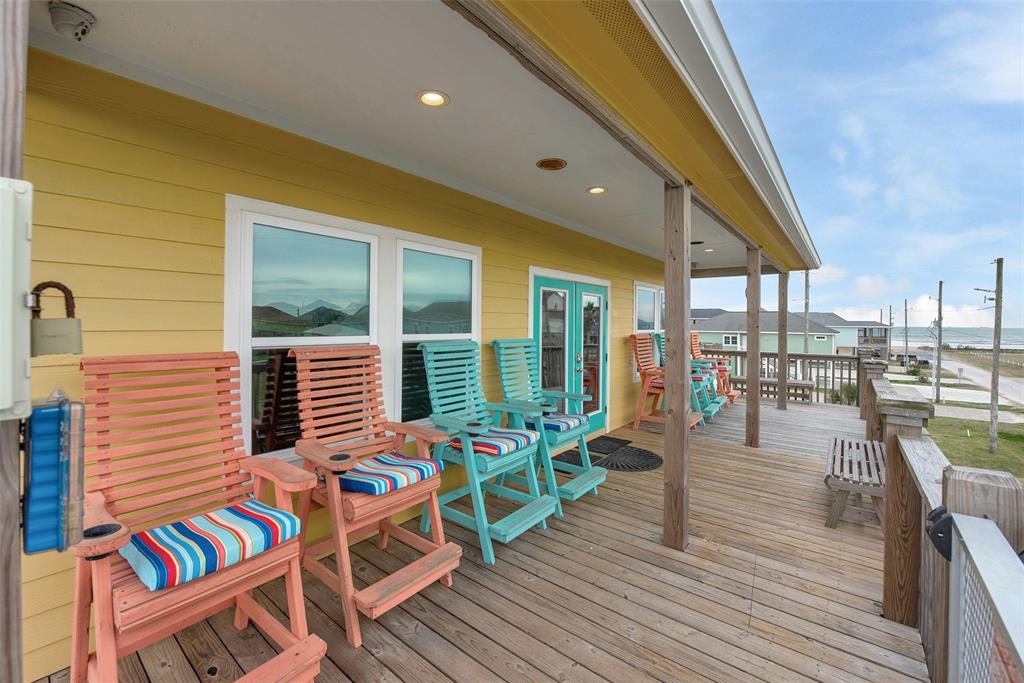 858 S East Road, Crystal Beach, Texas image 24