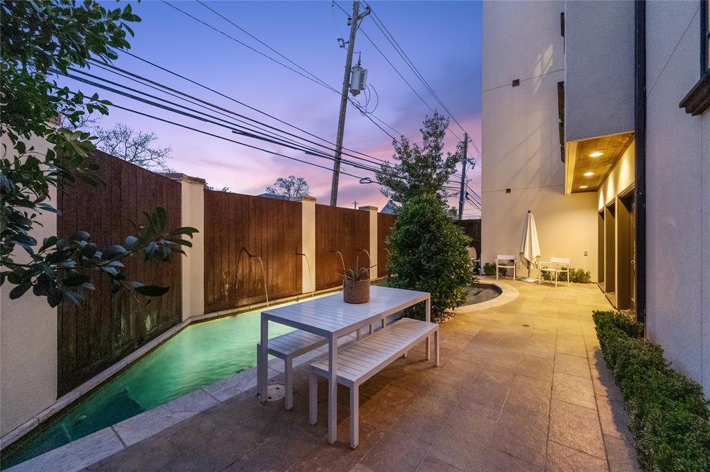 2201 W Main Street, Houston, Texas image 42
