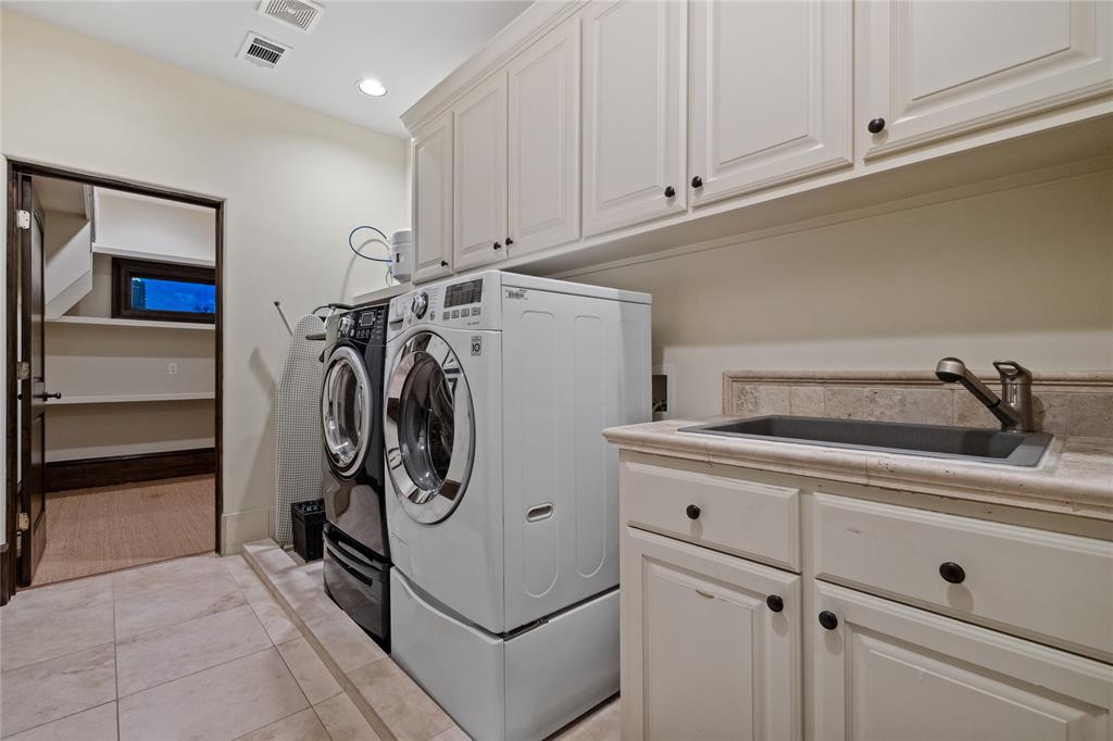 2201 W Main Street, Houston, Texas image 39