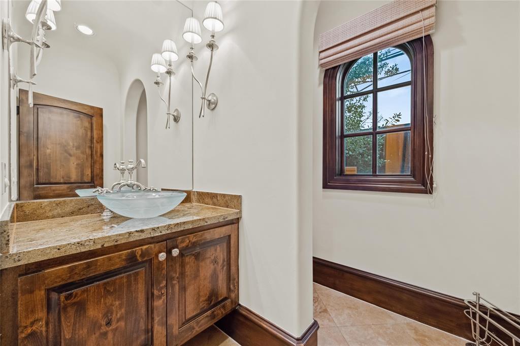 2201 W Main Street, Houston, Texas image 7
