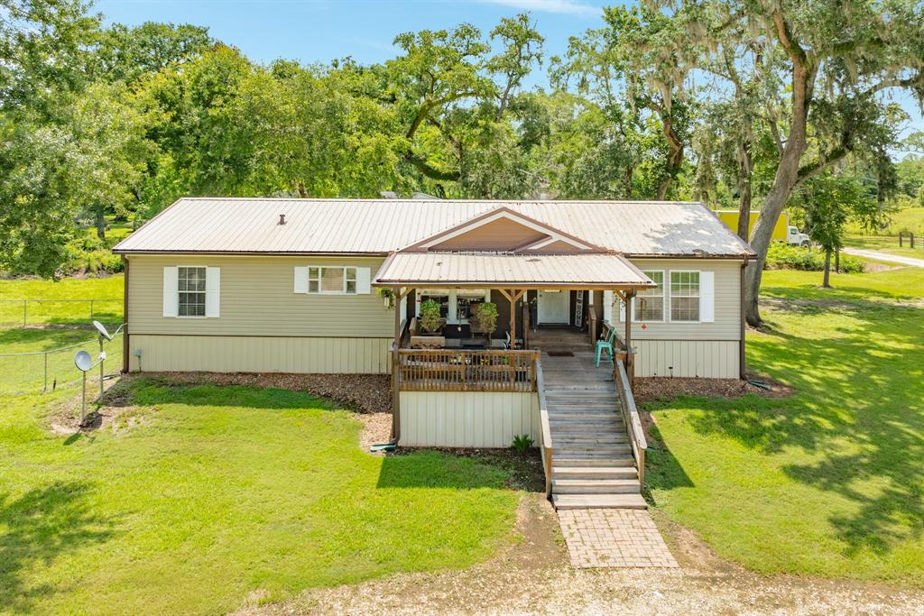 178 Brazos Dr Dr, Angleton, Texas image 5