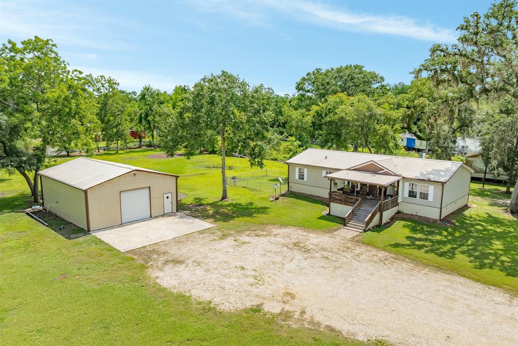 178 Brazos Dr Dr, Angleton, Texas image 1