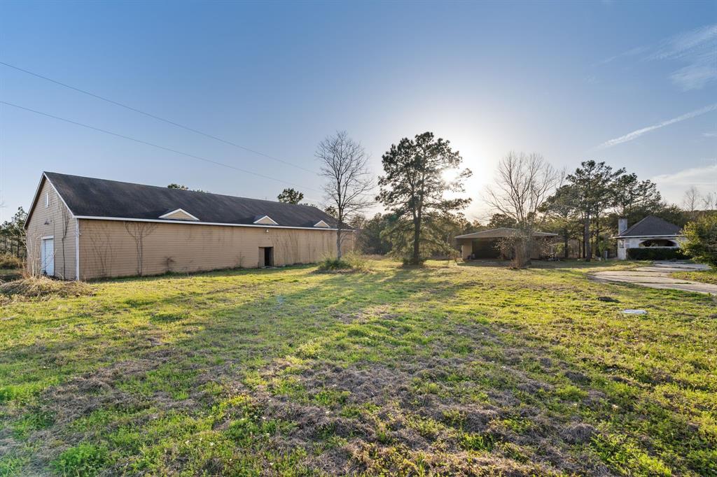 2394 Crockett Martin Road, Conroe, Texas image 6