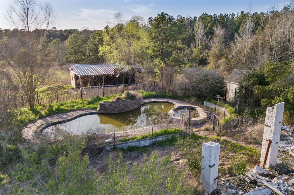 2394 Crockett Martin Road, Conroe, Texas image 22