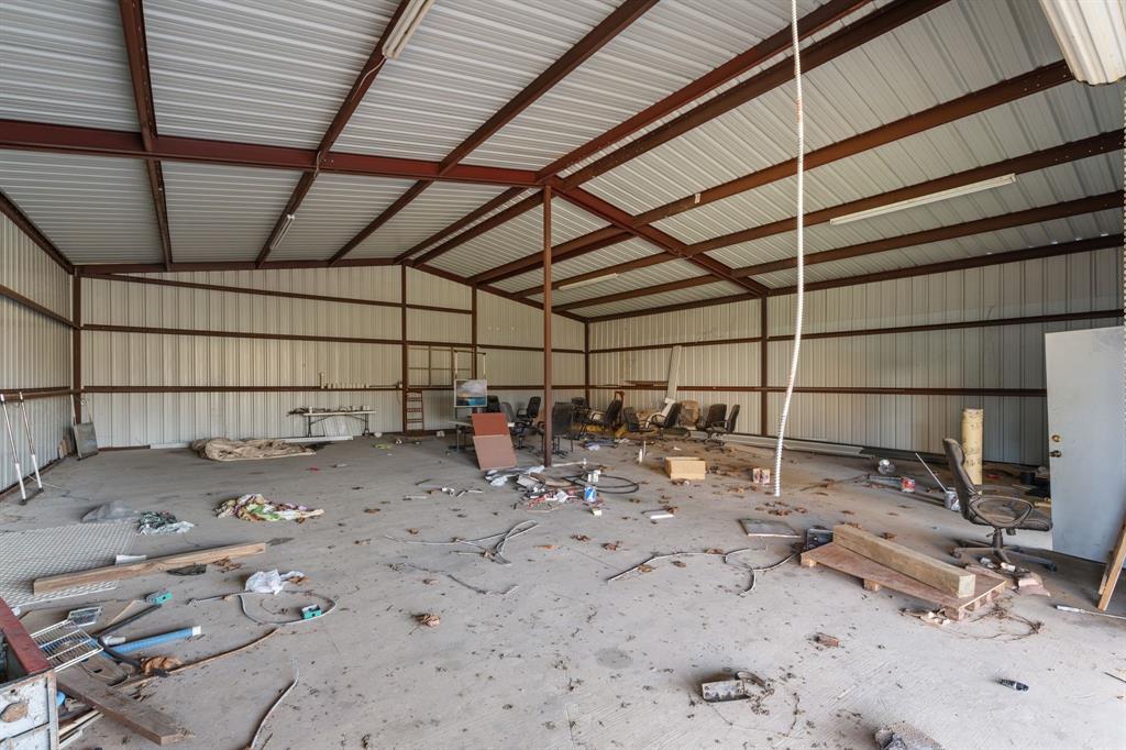 2394 Crockett Martin Road, Conroe, Texas image 14