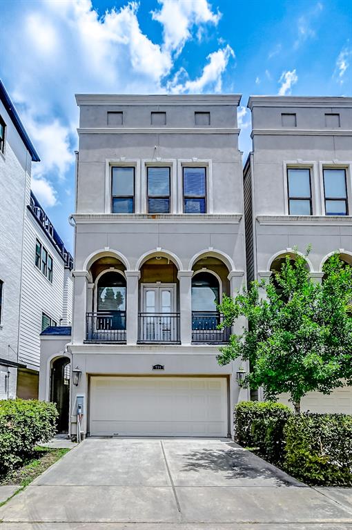 714 Fargo Street
