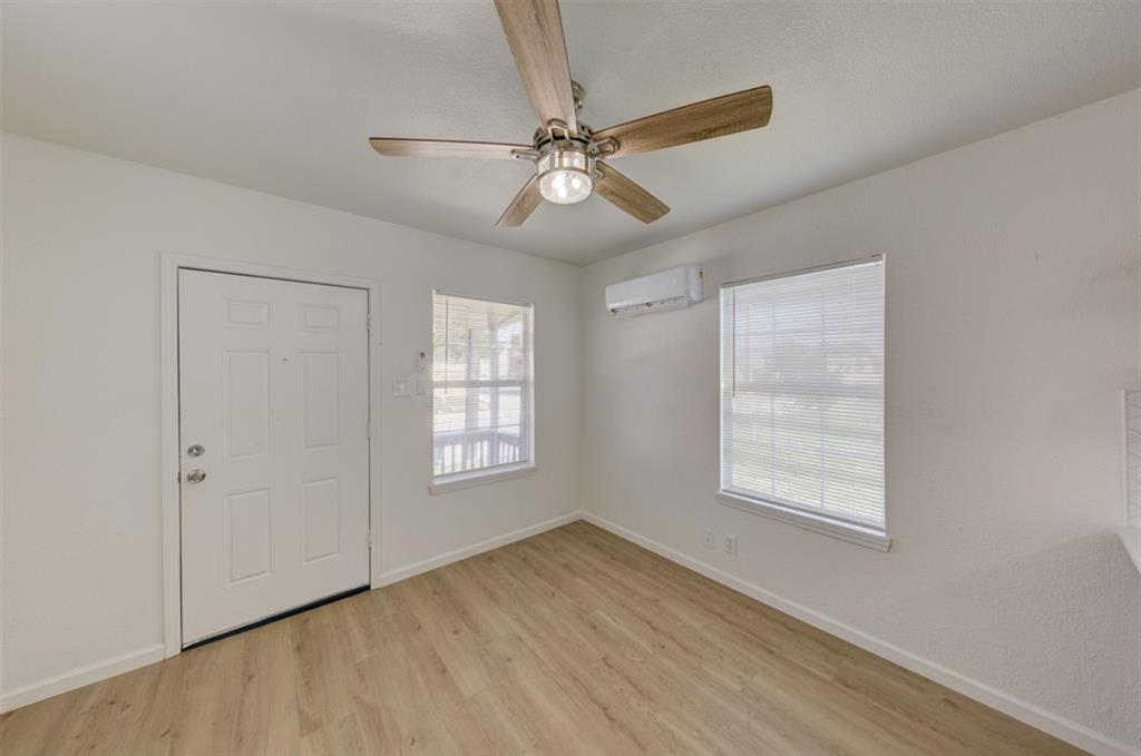 3911 Winnie Street, Galveston, Texas image 5