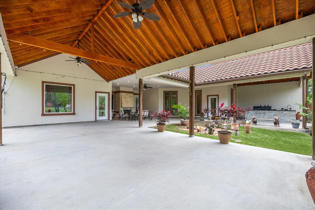 8917 Hawk Road, Pearland, Texas image 31