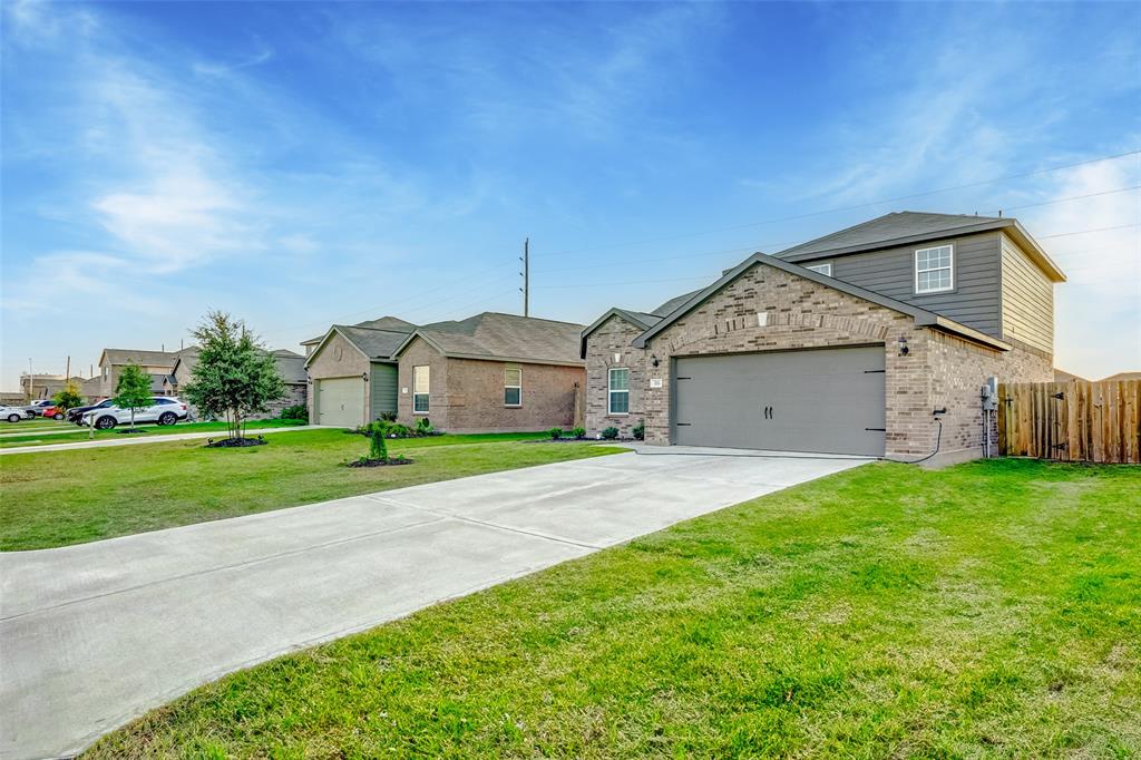 316 Eastwood Flats Drive, Katy, Texas image 4