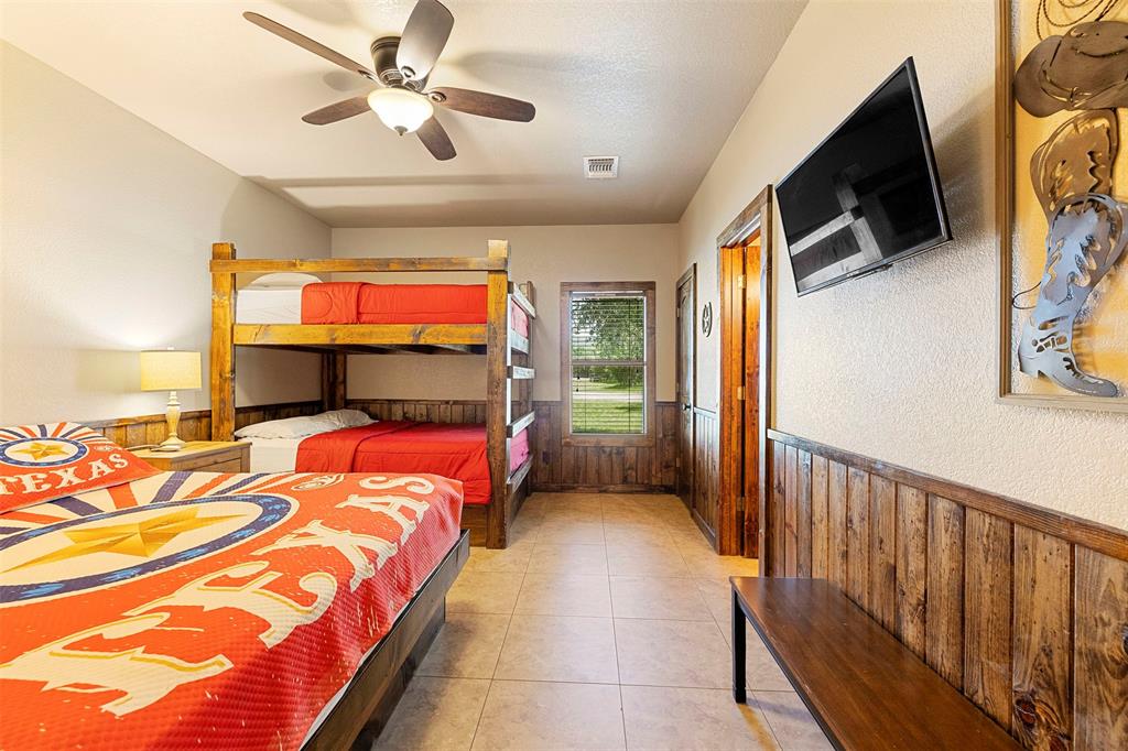 43 Heartstone Lane, Concan, Texas image 33