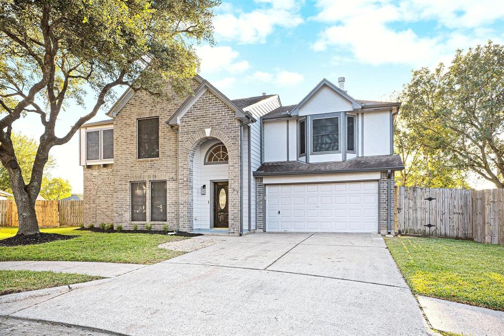 507 Oak Briar Drive, Kemah, Texas image 3