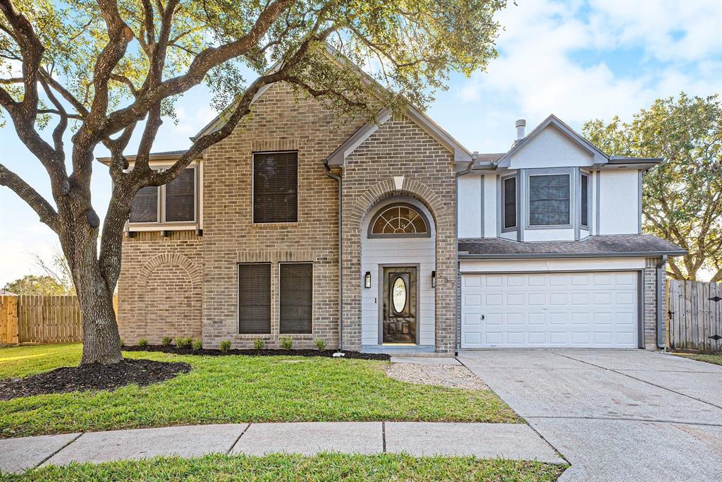 507 Oak Briar Drive, Kemah, Texas image 2