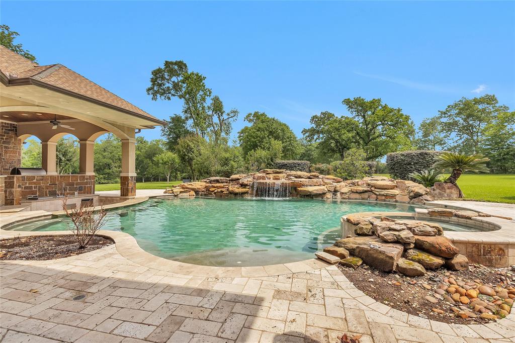 12158 Fm 830 Road, Willis, Texas image 35