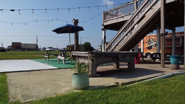 2017 Highway 87, Crystal Beach, Texas image 10