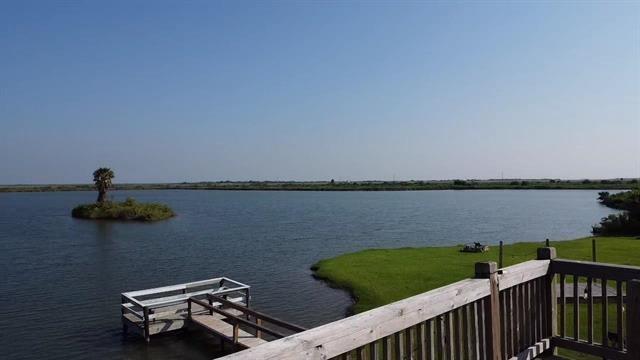 2017 Highway 87, Crystal Beach, Texas image 5