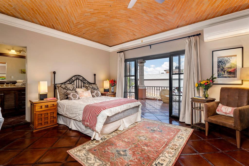 Mexico, 4 Bedrooms Bedrooms, ,5 BathroomsBathrooms,Residential,Active,51558