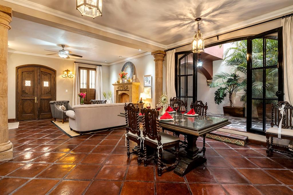 Mexico, 4 Bedrooms Bedrooms, ,5 BathroomsBathrooms,Residential,Active,51558