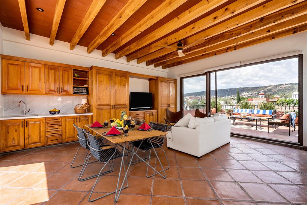 Mexico, 4 Bedrooms Bedrooms, ,5 BathroomsBathrooms,Residential,Active,51558