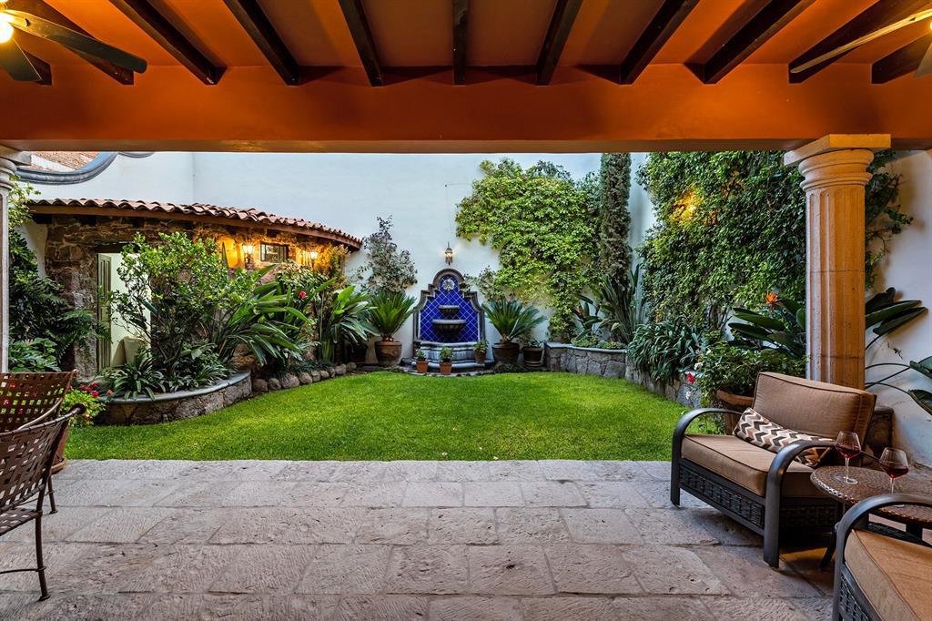 Mexico, 4 Bedrooms Bedrooms, ,5 BathroomsBathrooms,Residential,Active,51558